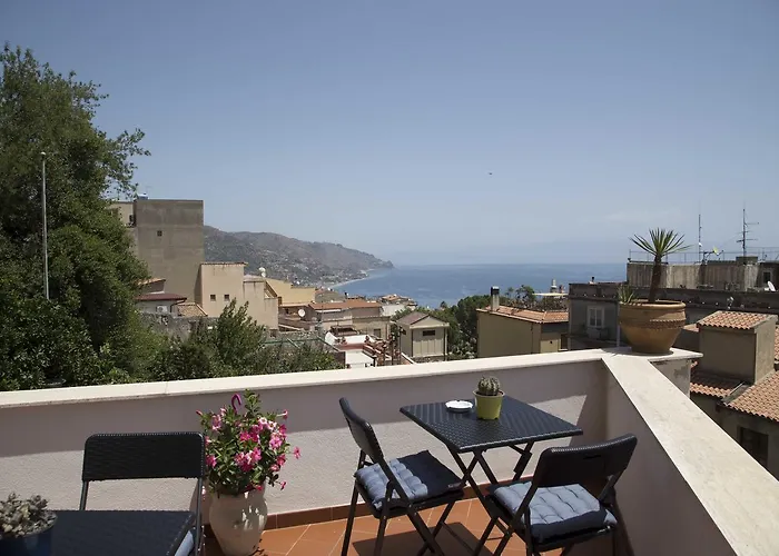 Bed and Breakfast Al Civico Cinque Ταορμίνα